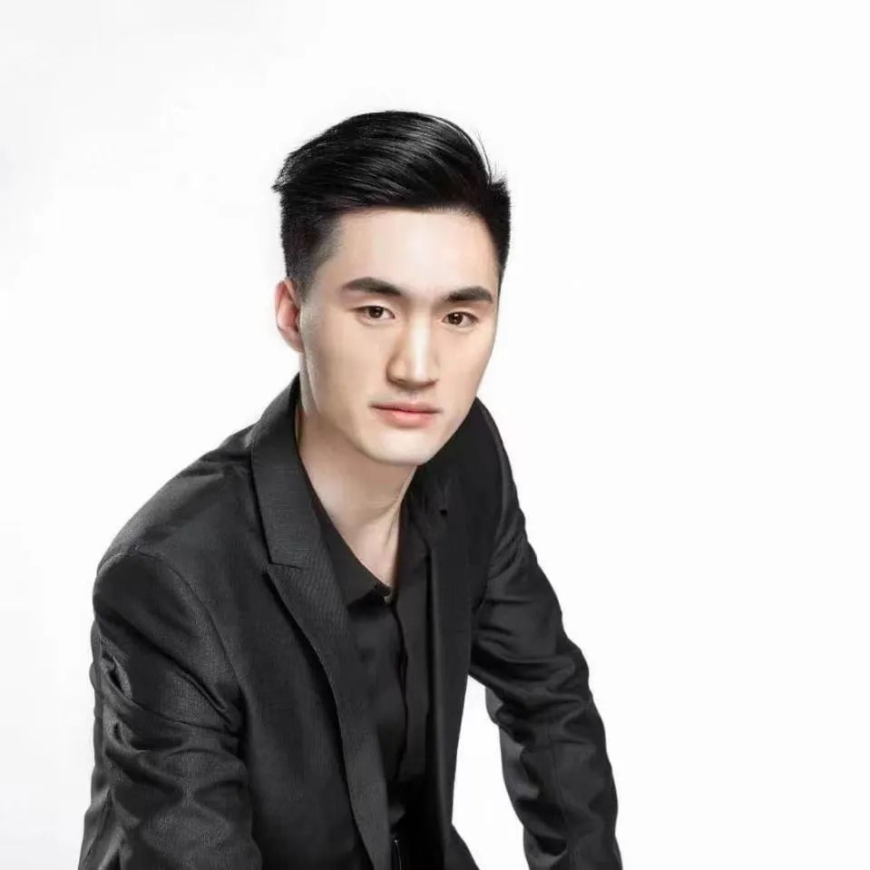 為什么說構(gòu)建生態(tài)服務(wù)圈將成為辦公設(shè)備租賃行業(yè)新趨勢？|專訪小熊U租冀學(xué)雷